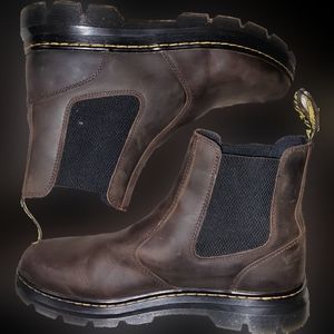 DR MARTENS EMBURY BOOTS (SIze 13)